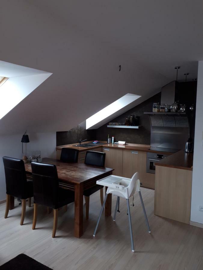 Podkrovny Apartman V Smokovec Високе-Татри Экстерьер фото