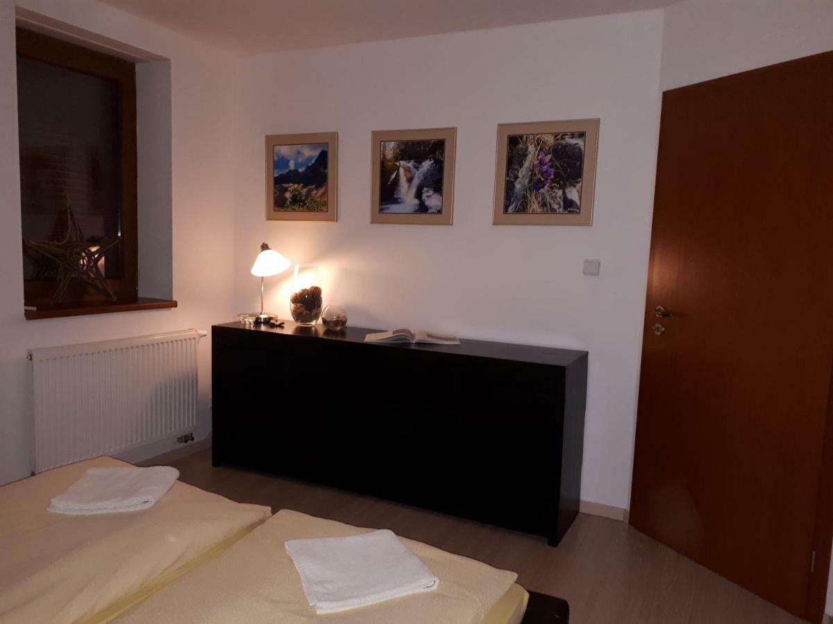 Podkrovny Apartman V Smokovec Високе-Татри Экстерьер фото