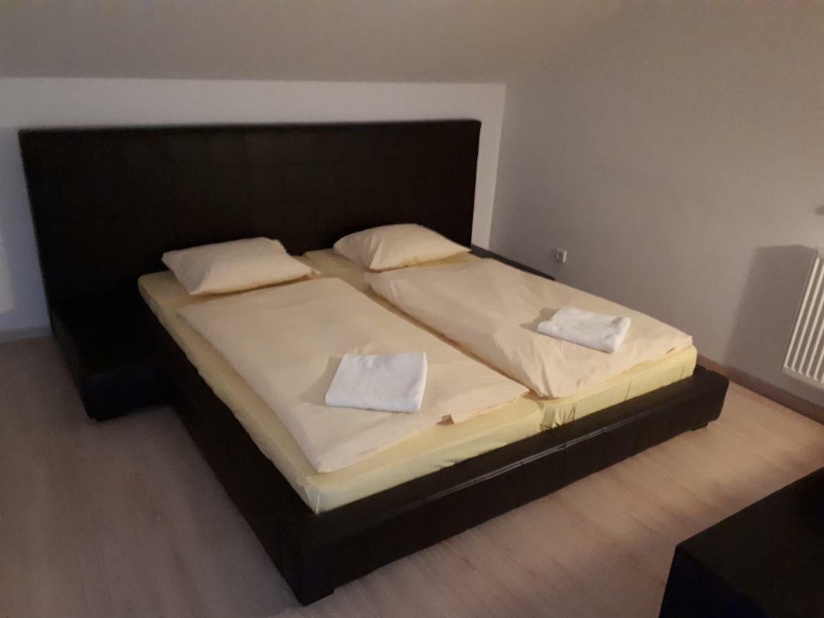 Podkrovny Apartman V Smokovec Високе-Татри Экстерьер фото