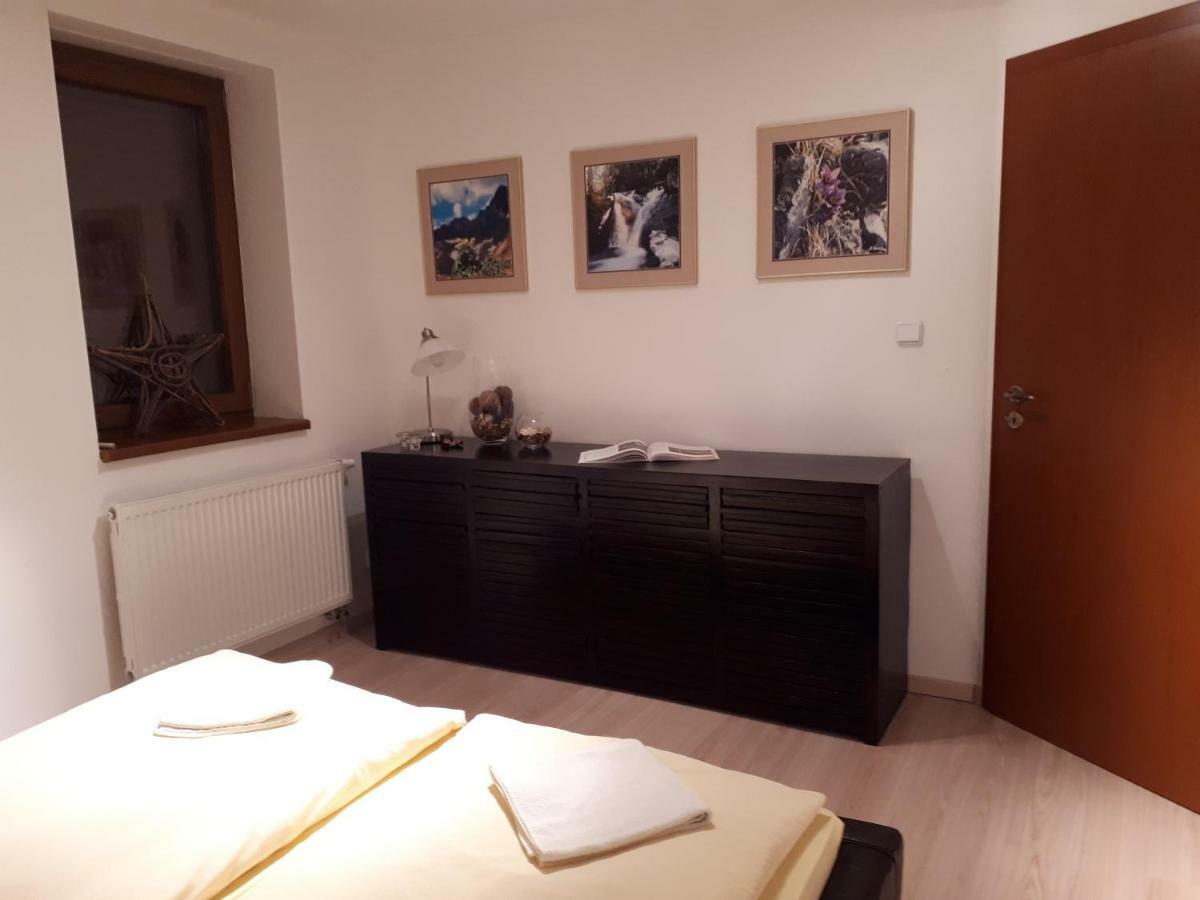 Podkrovny Apartman V Smokovec Високе-Татри Экстерьер фото